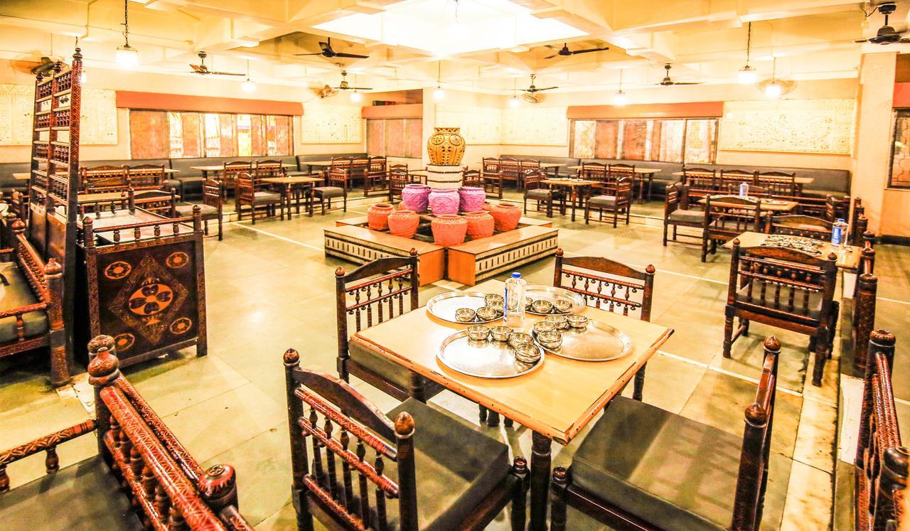 Hotel Sangam Karād Kültér fotó